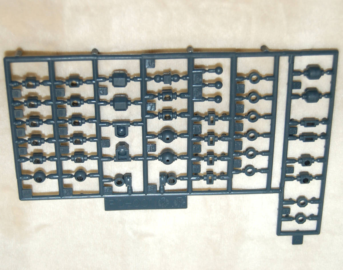 Various HG Polycaps | Plamo Kitbash